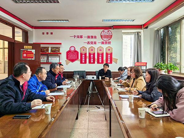 渭南市科技局、統(tǒng)計(jì)局到公司交流座談，2.24(副圖）.jpg
